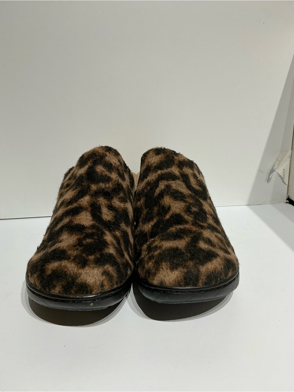 Born Concept chunky retro boho clogs Lounge wear Cozy Leopard Faux 10M